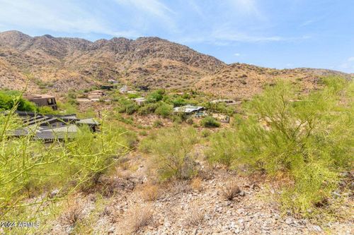 24-4600 E White Dr, Paradise Valley, AZ, 85253-2415 | Card Image