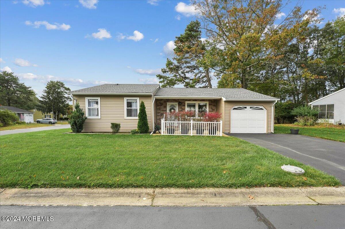 Falmouth Ave, Whiting, NJ 08759