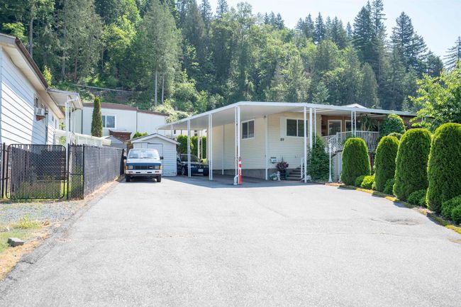 89 - 46511 Chilliwack Lake Road, House other with 3 bedrooms, 2 bathrooms and 10 parking in Chilliwack BC | Image 2