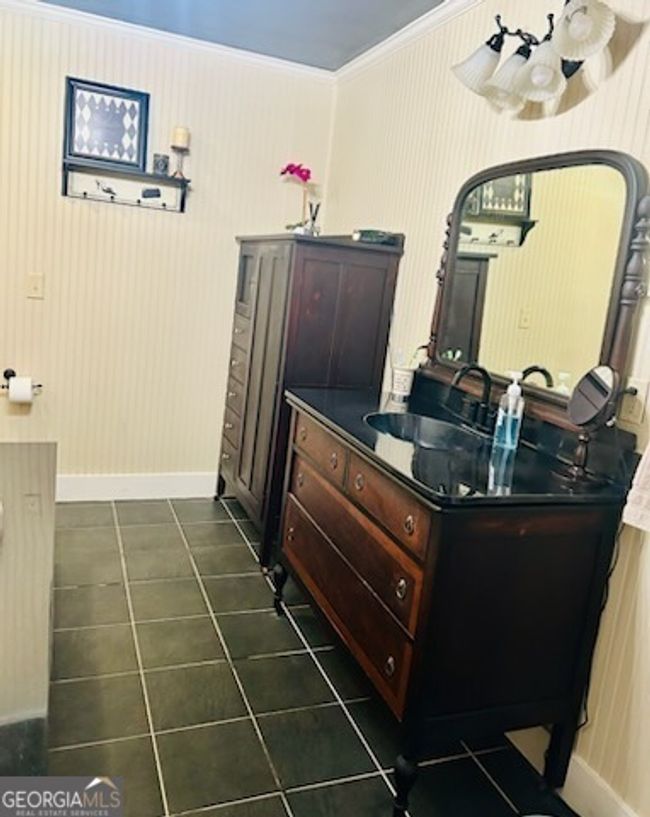 3 S Spring St, House other with 4 bedrooms, 3 bathrooms and null parking in Claxton GA | Image 11