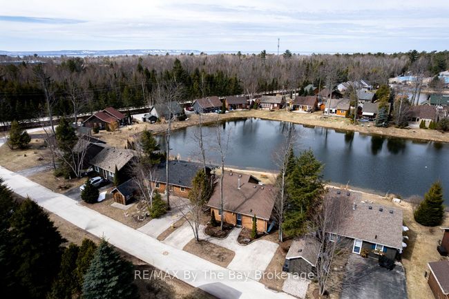 30 Cabin Cres, House other with 3 bedrooms, 1 bathrooms and 2 parking in Wasaga Beach ON | Image 32