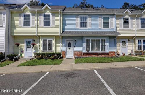 111 Joan Ct, Jackson, NJ, 08527-2366 | Card Image