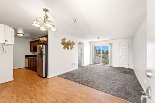 221-5252 Orange Avenue, San Diego, CA, 92115 | Card Image