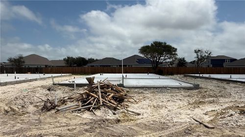 125 Grenada Drive, Rockport, TX, 78382 | Card Image