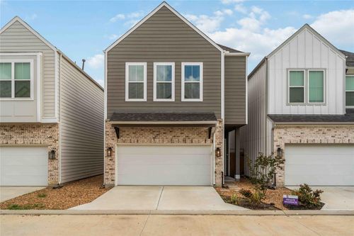 417 Stonework Landing Lane, Houston, TX, 77076 | Card Image