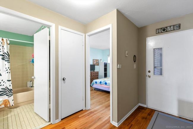 230 - 230 West Walk, Condo with 1 bedrooms, 1 bathrooms and 2 parking in West Haven CT | Image 20