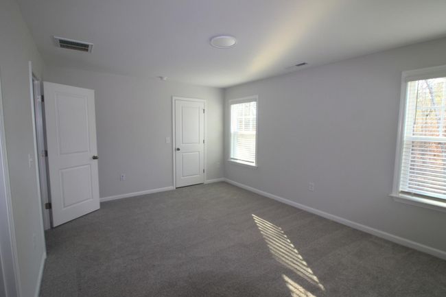 Photo #15 | Image 15