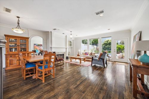 1202 Marconi St, Houston, TX, 77019-4210 | Card Image