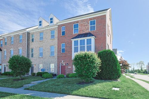 9574 Union Park, West Chester, OH, 45069-9502 | Card Image