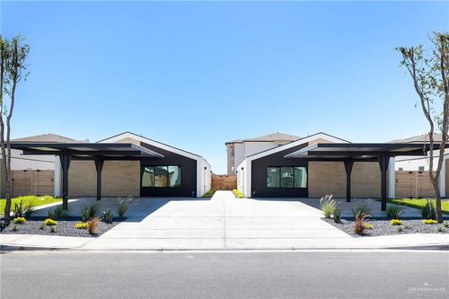 1316 E Hibiscus Ave, McAllen, TX, 78501-3281 | Card Image