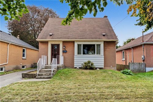 794 Brucedale Avenue E, Hamilton, ON, L8V1S3 | Card Image