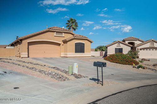 1518 N Via Mazatlan, Green Valley, AZ, 85614 | Card Image