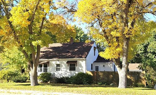 611 Central Avenue, Buffalo, MN, 55313 | Card Image