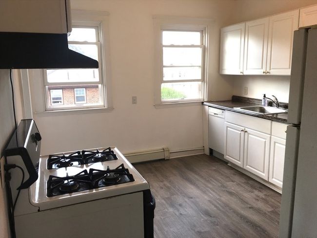 12 Gordon Ter, Home with 11 bedrooms, 5 bathrooms and 9 parking in Newton MA | Image 15