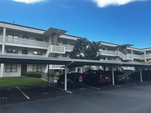 210-4910 Bay Street Ne, ST PETERSBURG, FL, 33703 | Card Image