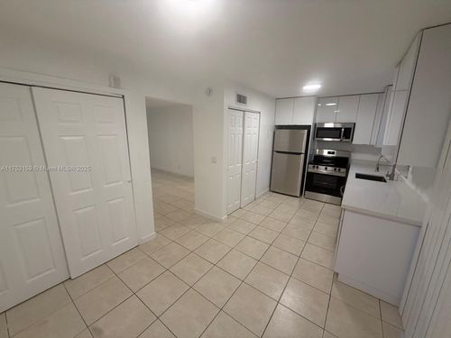 102-7501 Kimberly Blvd, North Lauderdale, FL, 33068 | Card Image