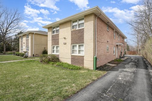 119 Cliff St, Willow Springs, IL, 60480-1363 | Card Image