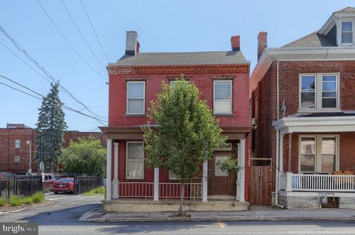 24 S 10th St, Lebanon, PA, 17042-5112 | Card Image