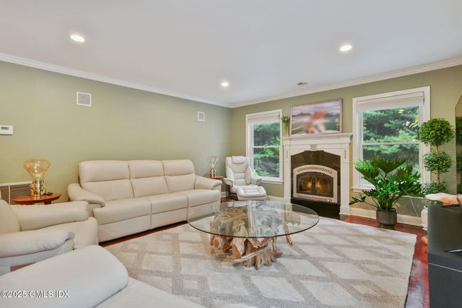112 Old Belden Hill Rd, House other with 6 bedrooms, 5 bathrooms and null parking in Norwalk CT | Image 10