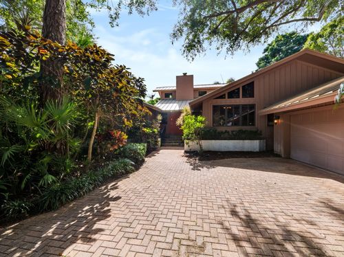 5011 Se Burning Tree Cir, Stuart, FL, 34997-8724 | Card Image
