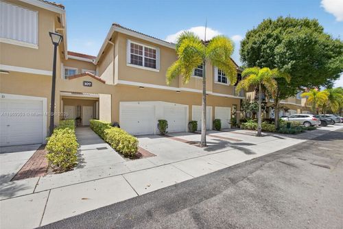 apt-h-107 Lighthouse Cir, Tequesta, FL, 33469-2778 | Card Image