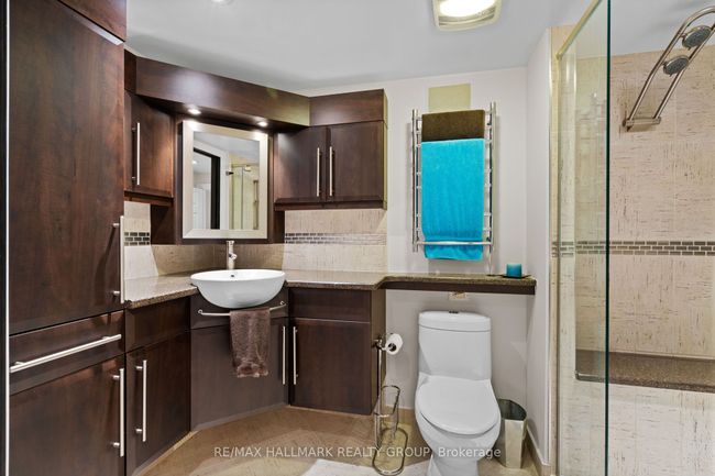 2140 Blue Jay Cres, House other with 2 bedrooms, 2 bathrooms and 3 parking in Gloucester ON | Image 31