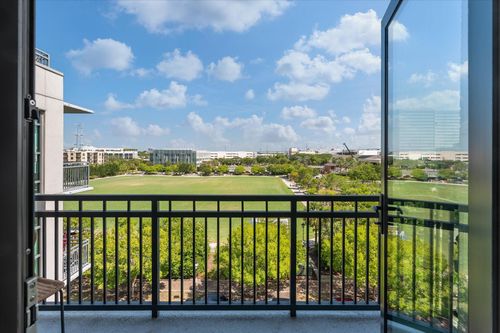 apt-501-5 Gadsdenboro St, Charleston, SC, 29401-1857 | Card Image