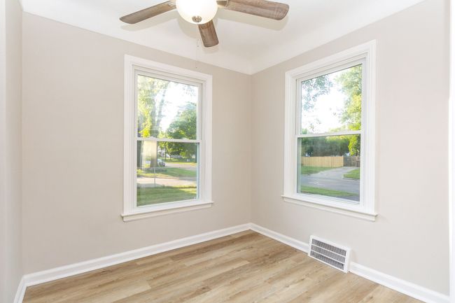 648 Lebaron Ave, House other with 3 bedrooms, 2 bathrooms and null parking in Pontiac MI | Image 4
