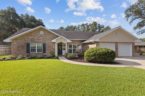 511 W 14th St, Crowley, LA, 70526-2703 | Card Image