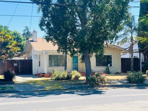1222 W Flora St, Stockton, CA, 95203-2151 | Card Image