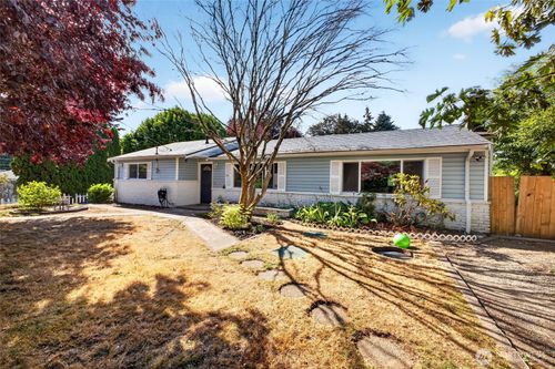 413 Sw 305th St, Federal Way, WA, 98023-3951 | Card Image