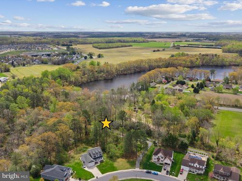 200 W Shore Dr, MILTON, DE, 19968-1147 | Card Image