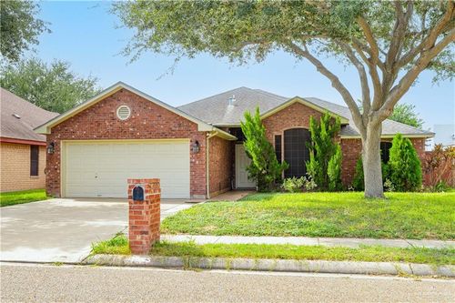 2605 Selena St, Mission, TX, 78572-6427 | Card Image
