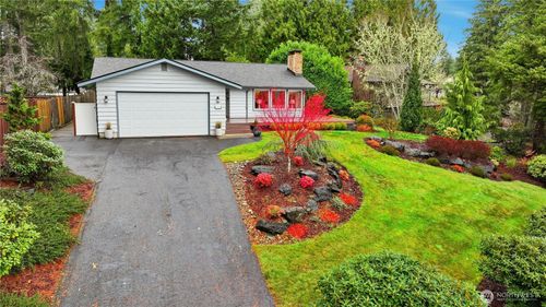 80 E Channel Dr, Allyn, WA, 98524-8706 | Card Image