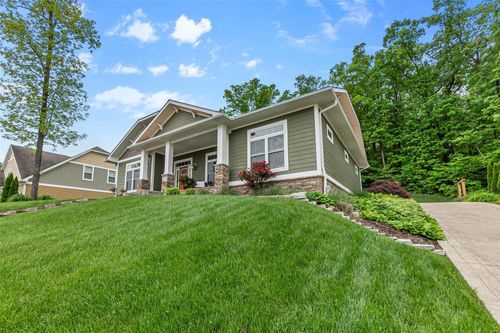 2325 Brister Hill Dr, Cape Girardeau, MO, 63701-9001 | Card Image