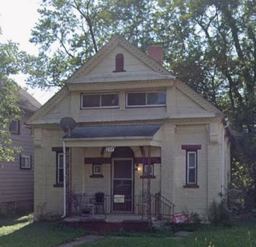 137 Clarendon Ave, Columbus, OH, 43223-1004 | Card Image