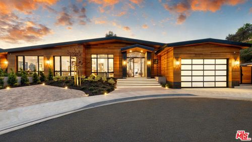 9153 Janice Pl, Beverly Hills, CA, 90210-1837 | Card Image