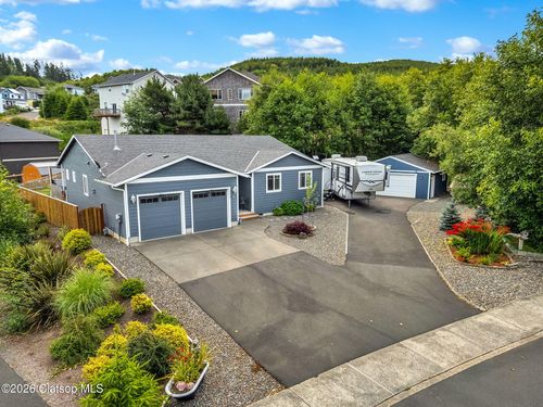2114 Thompson Falls Dr, Seaside, OR, 97138-1193 | Card Image