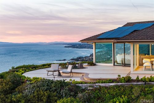 100 Vista Del Sol, Laguna Beach, CA, 92651-6749 | Card Image