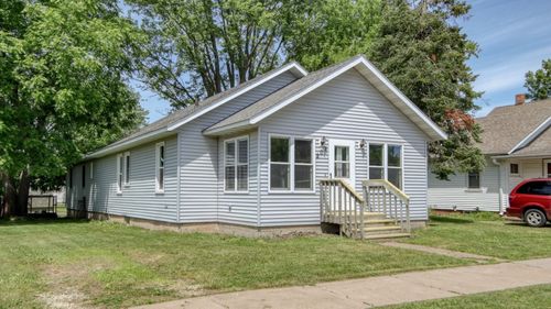 208 S 7th Street, Cornell, WI, 54732 | Card Image