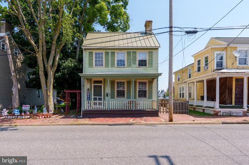 16 S Delaware St, SMYRNA, DE, 19977-1464 | Card Image
