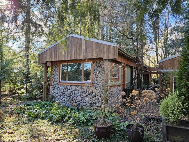 15216 Creek View Ln, House other with 2 bedrooms, 1 bathrooms and null parking in Vernonia OR | Image 8
