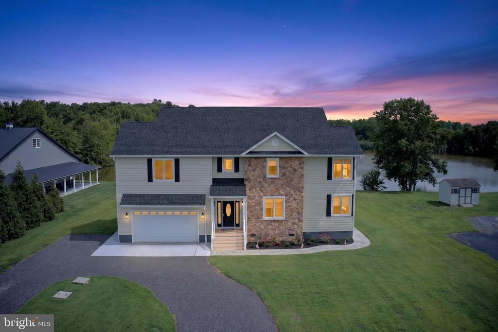 Residential in FRANKFORD 5