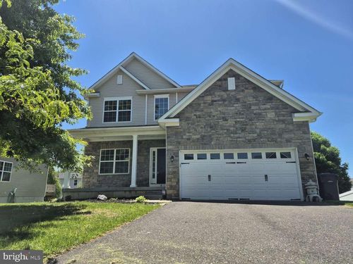 8 Locust Ln, Woolwich Township, NJ, 08085-3171 | Card Image