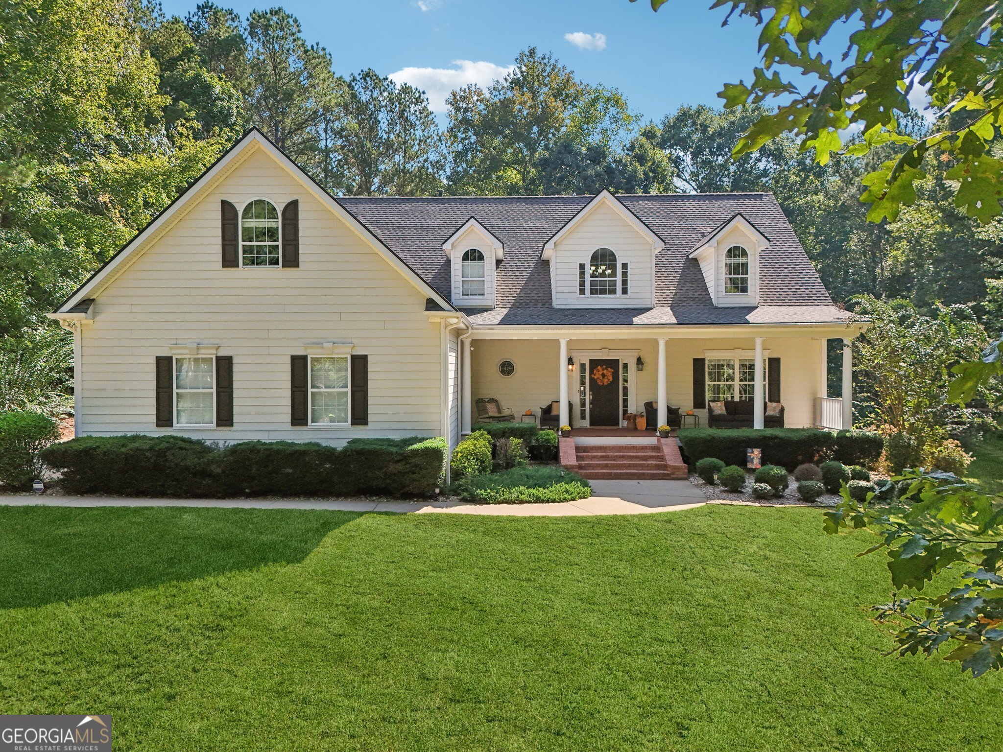 15 Wisteria Way, For Sale in Newnan Zoocasa