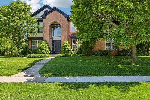 6216 Salisbury Ln, Noblesville, IN, 46062-6513 | Card Image