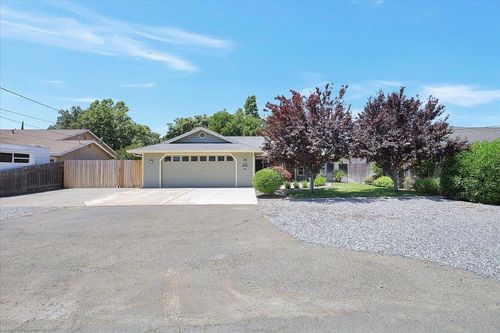 2780 Maple St, Sutter, CA, 95982-2119 | Card Image