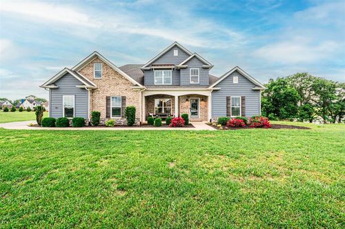 2423 Silver Oak St, Bowling Green, KY, 42104-7469 | Card Image