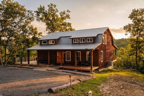 12089 Cantwell Cliffs Rd, Rockbridge, OH, 43149-9610 | Card Image