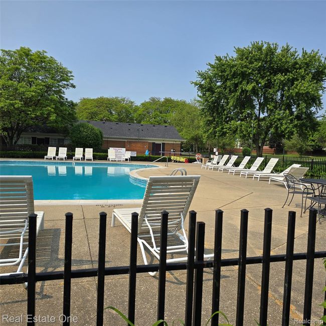 Pool 4.jpg | Image 52